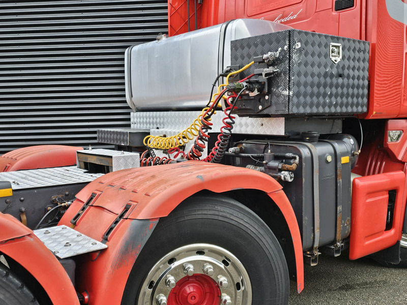 وحدة جر Scania R 164.580 8x4-4 / 150T / MANUAL / RETARDER / BIG AXLE: صورة 9