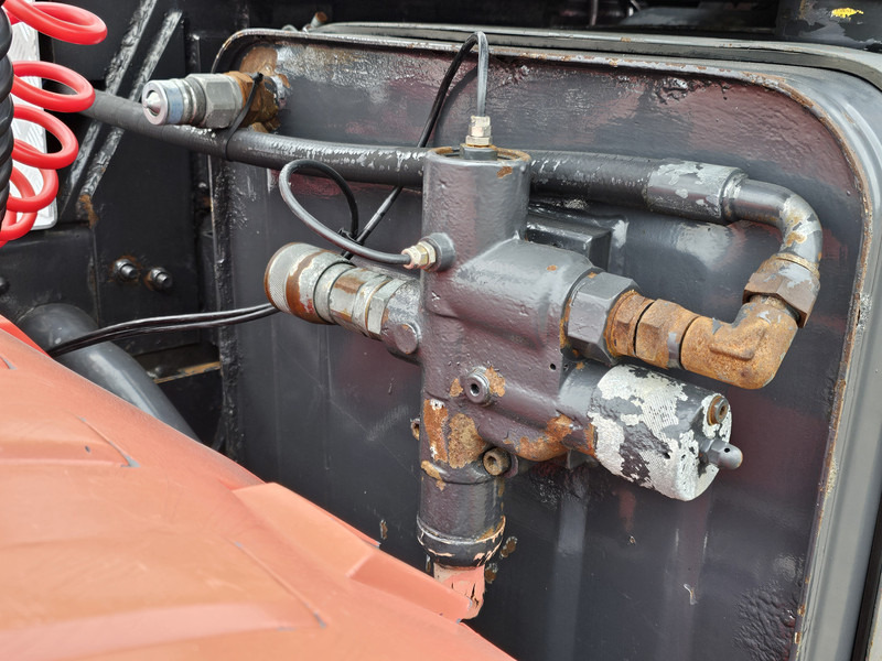 وحدة جر Scania R 164.580 8x4-4 / 150T / MANUAL / RETARDER / BIG AXLE: صورة 16