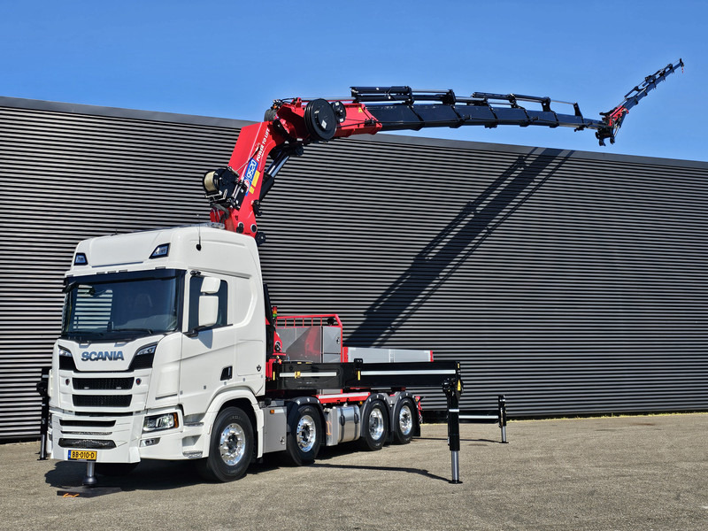 Scania R590 8x2*6 HMF 9520 + JiB + WINCH / TRACTOR / - وحدة جر: صورة 1 Scania R590 8x2*6 HMF 9520 + JiB + WINCH / TRACTOR / - وحدة جر: صورة 1