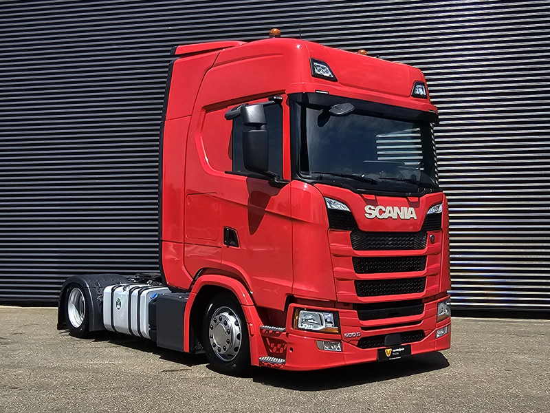 Scania S500 4x2 / LOWDECK / MEGA / PARKING COOLER / RETARDER - وحدة جر: صورة 3 Scania S500 4x2 / LOWDECK / MEGA / PARKING COOLER / RETARDER - وحدة جر: صورة 3