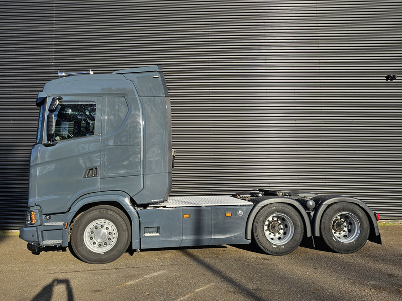 Scania S730 V8 6x4 / HYDRAULIC / FULL AIR / RETARDER - وحدة جر: صورة 5 Scania S730 V8 6x4 / HYDRAULIC / FULL AIR / RETARDER - وحدة جر: صورة 5