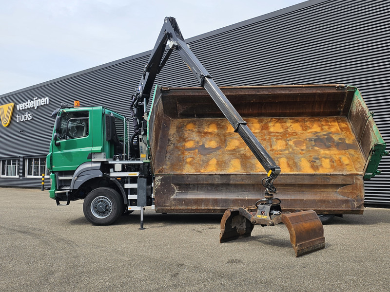 Tatra 6X6 / T158/II / 2 SIDE TIPPER - HMF Z CRANE - شاحنة قلاب, شاحنة كرين: صورة 3 Tatra 6X6 / T158/II / 2 SIDE TIPPER - HMF Z CRANE - شاحنة قلاب, شاحنة كرين: صورة 3