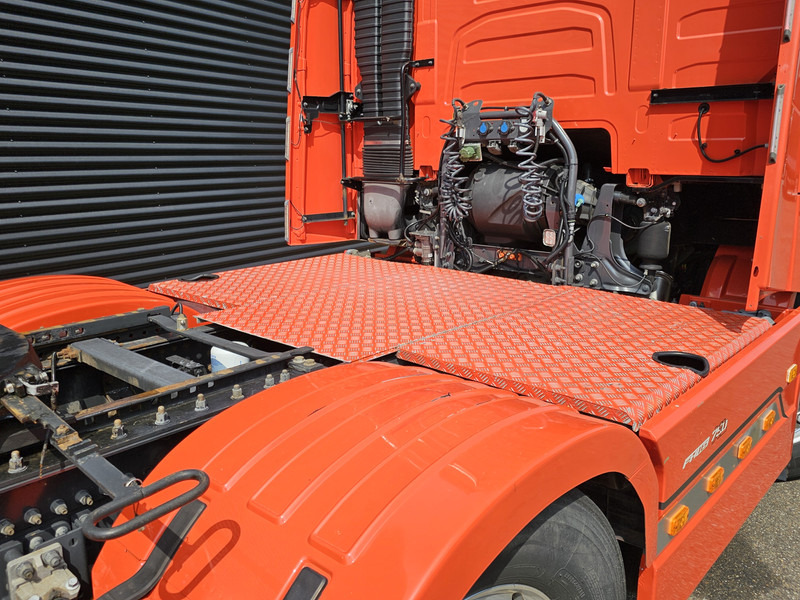 وحدة جر Volvo FH 16.750 6x2-4 / LIFT - STEERING AXLE: صورة 20
