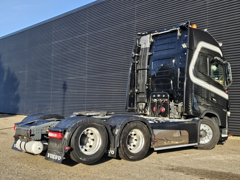 Volvo FH 16 750 6x2 BOOGIE / RETARDER / I PARK COOL - وحدة جر: صورة 2 Volvo FH 16 750 6x2 BOOGIE / RETARDER / I PARK COOL - وحدة جر: صورة 2