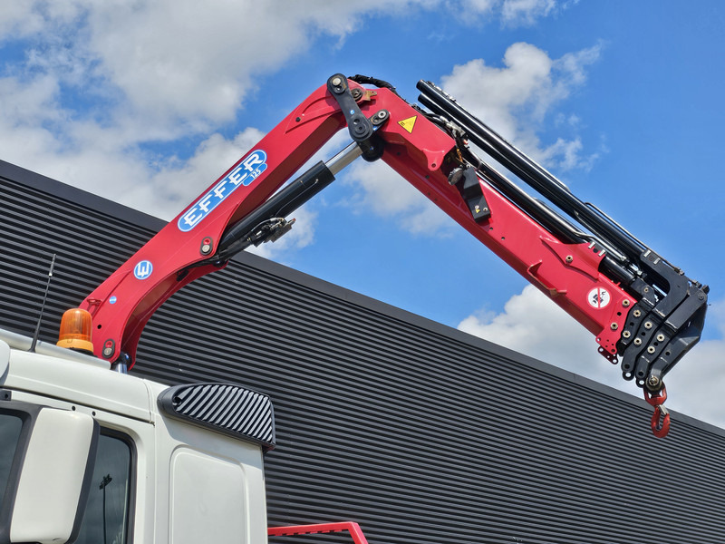 Volvo FM 330 4x2 / EFFER 12.5 t/m CRANE / KRAN - شاحنات مسطحة, شاحنة كرين: صورة 5 Volvo FM 330 4x2 / EFFER 12.5 t/m CRANE / KRAN - شاحنات مسطحة, شاحنة كرين: صورة 5