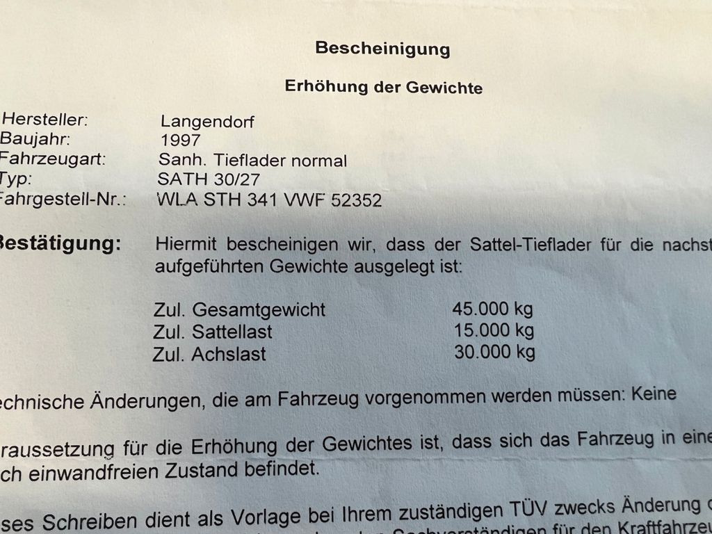 Langendorf Tiefbett mit Rampen Hydraulisch Langendorf Tiefbett mit Rampen Hydraulisch - عربة منخفضة مسطحة نصف مقطورة: صورة 3 Langendorf Tiefbett mit Rampen Hydraulisch Langendorf Tiefbett mit Rampen Hydraulisch - عربة منخفضة مسطحة نصف مقطورة: صورة 3