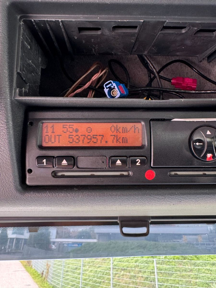 MAN 26.40 6X2 Multilift Abroller - شاحنة ذات خطاف: صورة 2 MAN 26.40 6X2 Multilift Abroller - شاحنة ذات خطاف: صورة 2