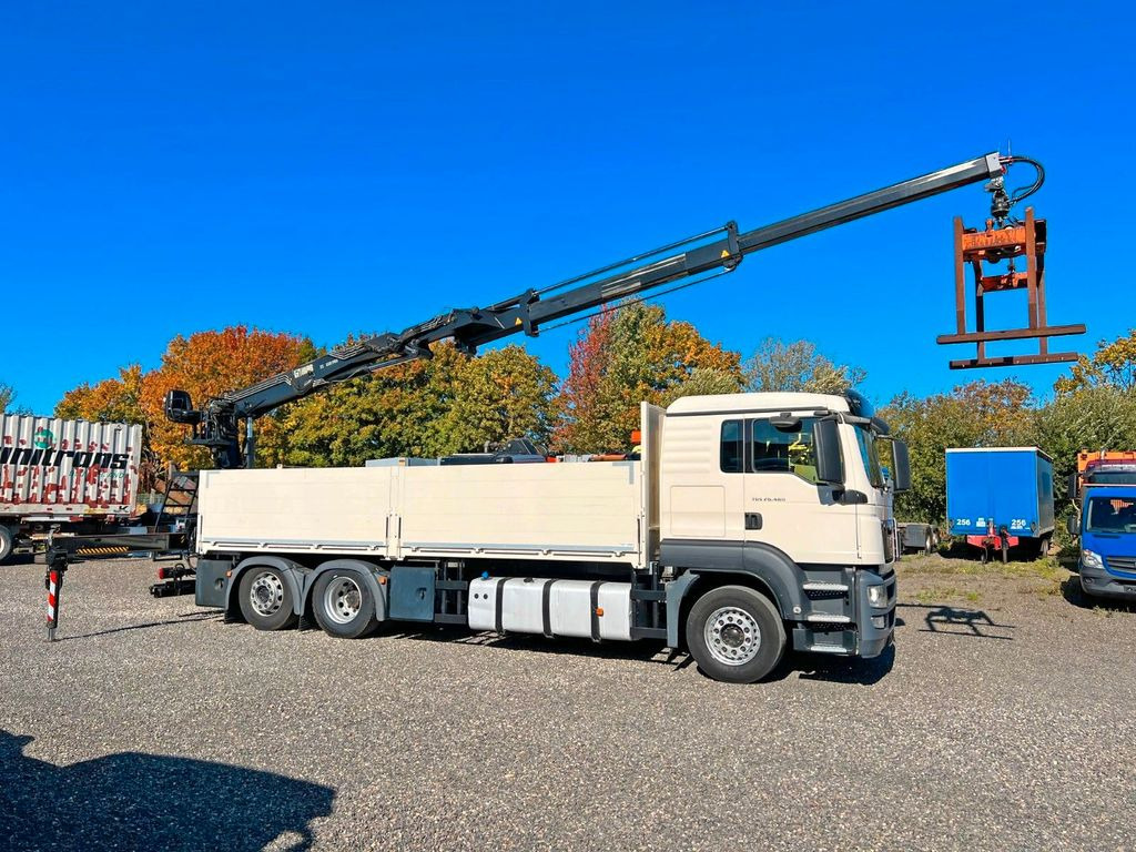 MAN 26.480 6X2 Baustoff mit Kran HIAB Top Zustand - شاحنة كرين, شاحنات مسطحة: صورة 2 MAN 26.480 6X2 Baustoff mit Kran HIAB Top Zustand - شاحنة كرين, شاحنات مسطحة: صورة 2