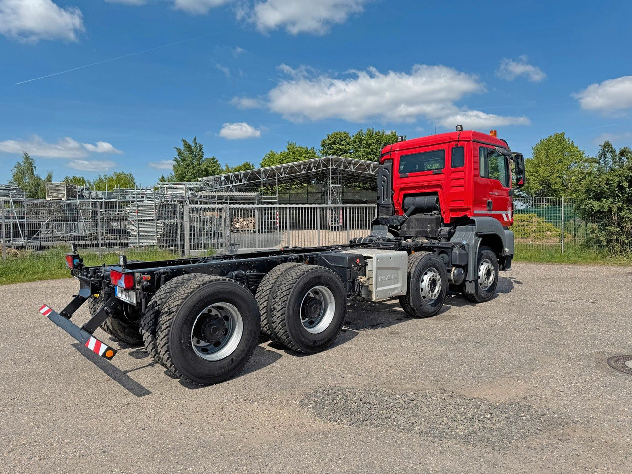 شاحنة قلاب MAN 35.470 8X4 Kipperfahrgestell Reifen 12 X NEU Top: صورة 19 شاحنة قلاب MAN 35.470 8X4 Kipperfahrgestell Reifen 12 X NEU Top: صورة 19