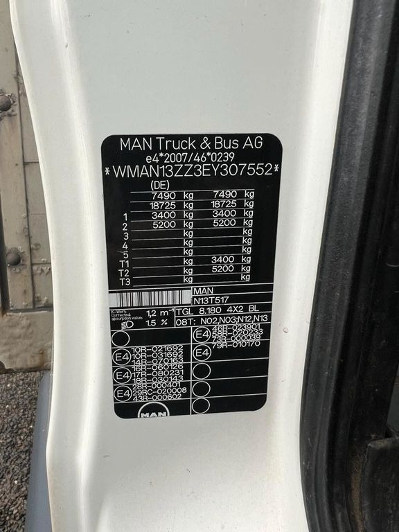MAN 8.180 4X2 offene Pritsche MAN 8.180 4X2 offene Pritsche - شاحنة مفتوحة: صورة 3 MAN 8.180 4X2 offene Pritsche MAN 8.180 4X2 offene Pritsche - شاحنة مفتوحة: صورة 3
