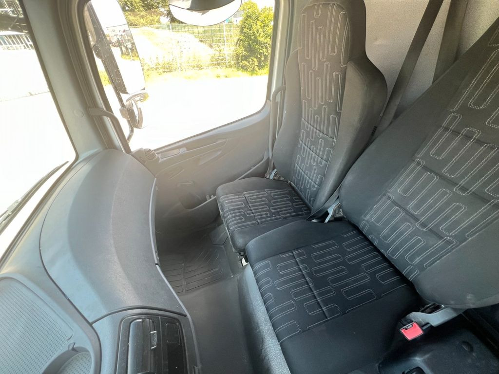 Mercedes-Benz 1221 4X2 offene Pritsche Mercedes-Benz 1221 4X2 offene Pritsche - شاحنات مسطحة: صورة 5 Mercedes-Benz 1221 4X2 offene Pritsche Mercedes-Benz 1221 4X2 offene Pritsche - شاحنات مسطحة: صورة 5