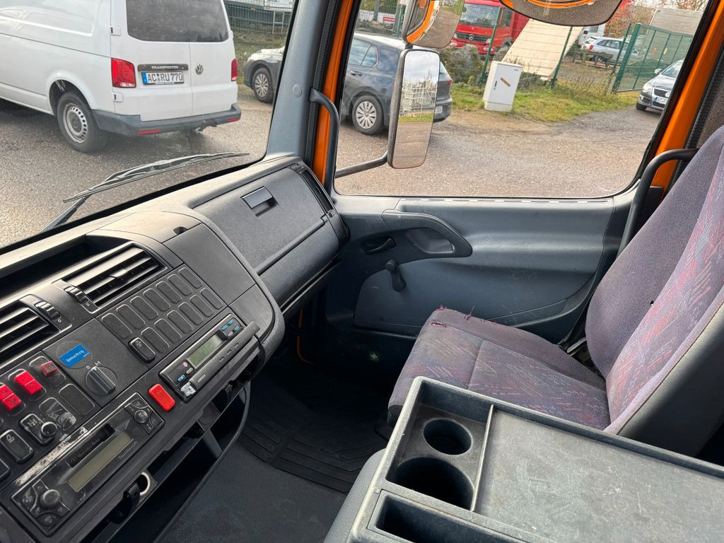 منصة تلسكوبية محمولة على شاحنة, شاحنة التوصيل Mercedes-Benz 815 4x2 Hubarbeitsbühne Wumag  170 high 17 m: صورة 8