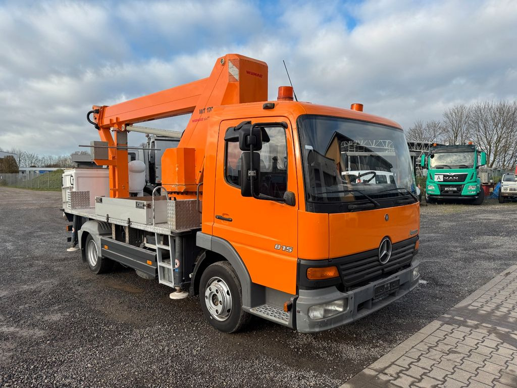 منصة تلسكوبية محمولة على شاحنة, شاحنة التوصيل Mercedes-Benz 815 4x2 Hubarbeitsbühne Wumag  170 high 17 m: صورة 12
