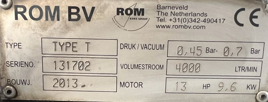 Mercedes-Benz 818 4X2 ROM Toilettenwagen guter Zustand - شاحنة الشفط: صورة 4 Mercedes-Benz 818 4X2 ROM Toilettenwagen guter Zustand - شاحنة الشفط: صورة 4