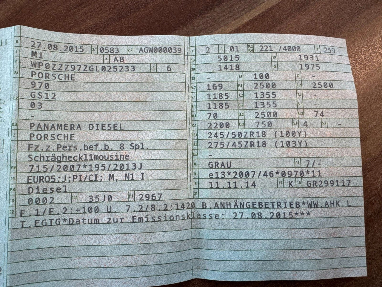 Porsche Diesel Edition 300 PS Kratzer an Kotflügel - سيدان: صورة 2 Porsche Diesel Edition 300 PS Kratzer an Kotflügel - سيدان: صورة 2