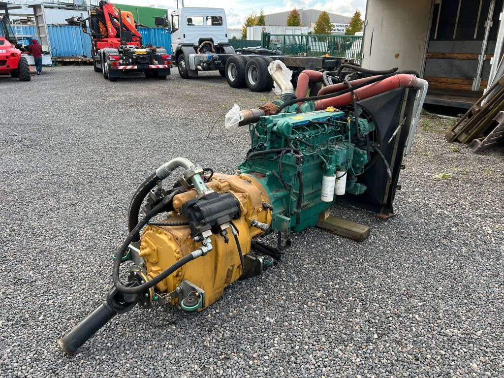 VOLVO PENTA & DANA SPICER Top Zustand - محرك - شاحنة: صورة 5 VOLVO PENTA & DANA SPICER Top Zustand - محرك - شاحنة: صورة 5