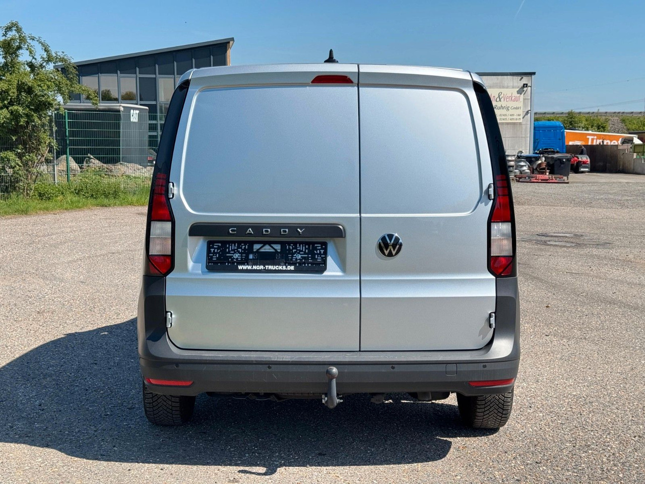 Volkswagen Caddy 4x2 | Klima | AHK | PDC | Spurhalteass. - ميكروباص: صورة 4 Volkswagen Caddy 4x2 | Klima | AHK | PDC | Spurhalteass. - ميكروباص: صورة 4