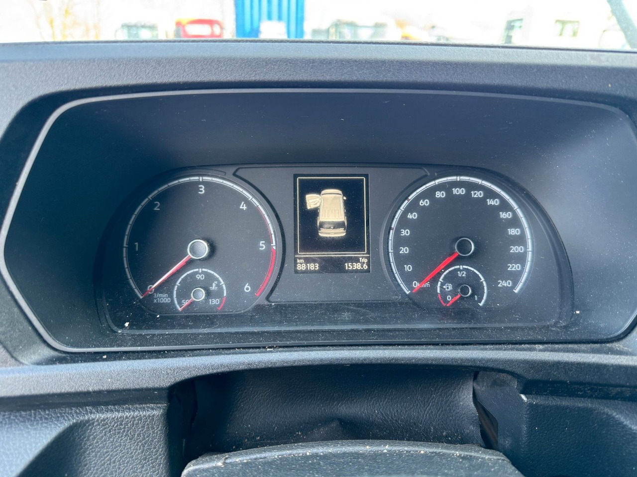 Volkswagen Caddy Cargo Basis 2,0 TDI Klima Radio touch - سيارة: صورة 5 Volkswagen Caddy Cargo Basis 2,0 TDI Klima Radio touch - سيارة: صورة 5