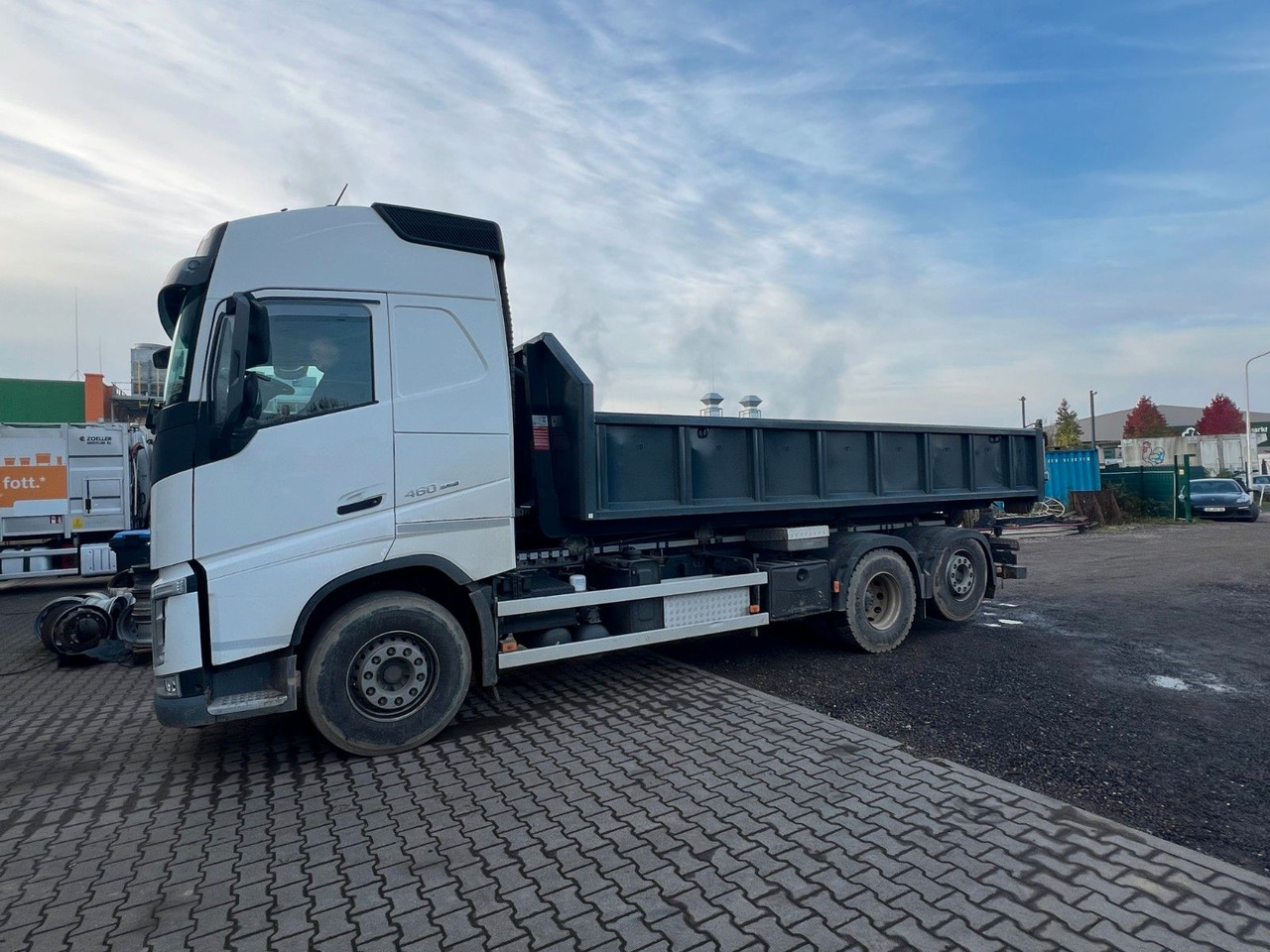 Volvo FH 460 6x2 HYVA Haken mit Klimaanlage - شاحنة ذات خطاف: صورة 2 Volvo FH 460 6x2 HYVA Haken mit Klimaanlage - شاحنة ذات خطاف: صورة 2