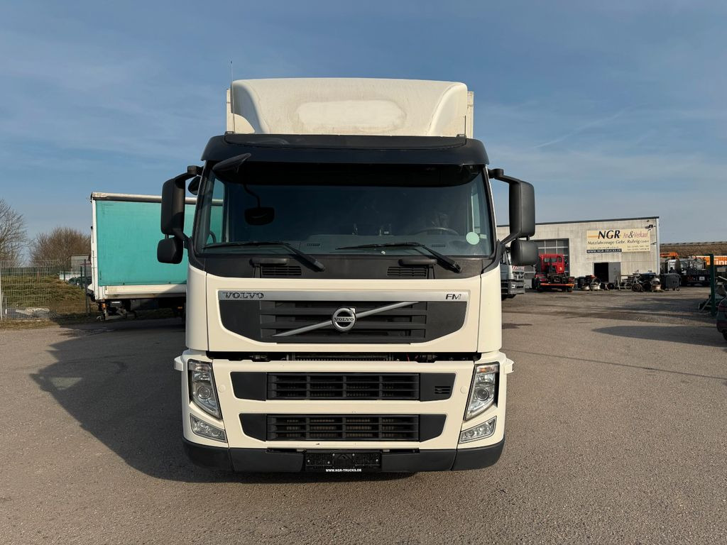 Volvo FM 410 6X2 Kühlkoffer mit Carrier Diesel & Strom Volvo FM 410 6X2 Kühlkoffer mit Carrier Diesel & Strom - شاحنة الفريزر: صورة 5 Volvo FM 410 6X2 Kühlkoffer mit Carrier Diesel & Strom Volvo FM 410 6X2 Kühlkoffer mit Carrier Diesel & Strom - شاحنة الفريزر: صورة 5