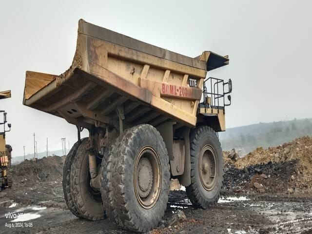 CAT 777E - شاحنة قلاب صلبة: صورة 3 CAT 777E - شاحنة قلاب صلبة: صورة 3