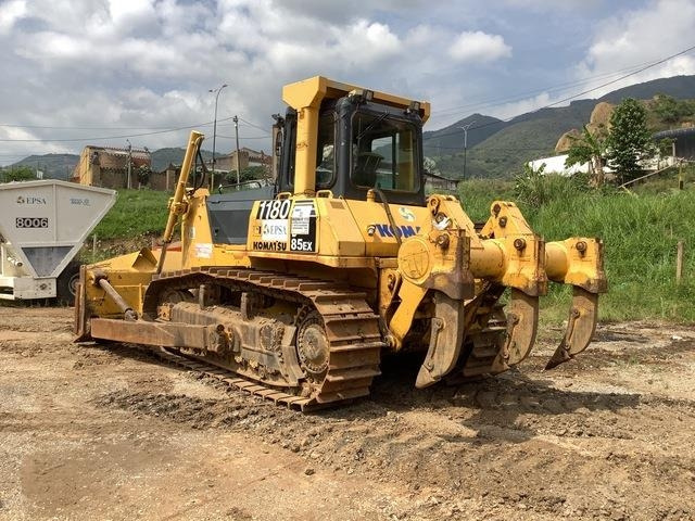 Komatsu D85EX-15 - جرافة: صورة 2 Komatsu D85EX-15 - جرافة: صورة 2