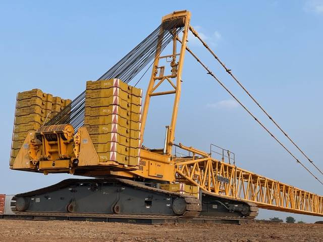 Liebherr LR1600/2 - رافعة مجنزرة: صورة 3 Liebherr LR1600/2 - رافعة مجنزرة: صورة 3
