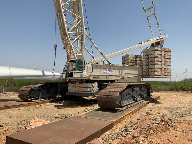 Terex Demag CC2800-1 - رافعة مجنزرة: صورة 1 Terex Demag CC2800-1 - رافعة مجنزرة: صورة 1