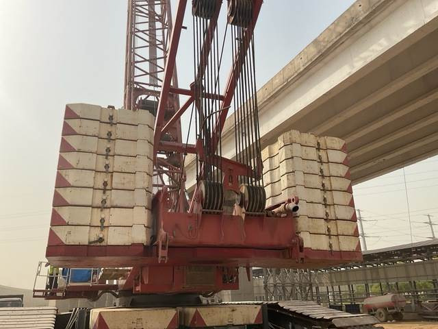 رافعة مجنزرة Terex Demag CC2800: صورة 23