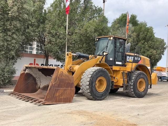 CAT 972K - اللودر بعجل: صورة 1 CAT 972K - اللودر بعجل: صورة 1