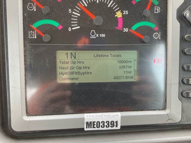 اللودر بعجل CAT 972K: صورة 6