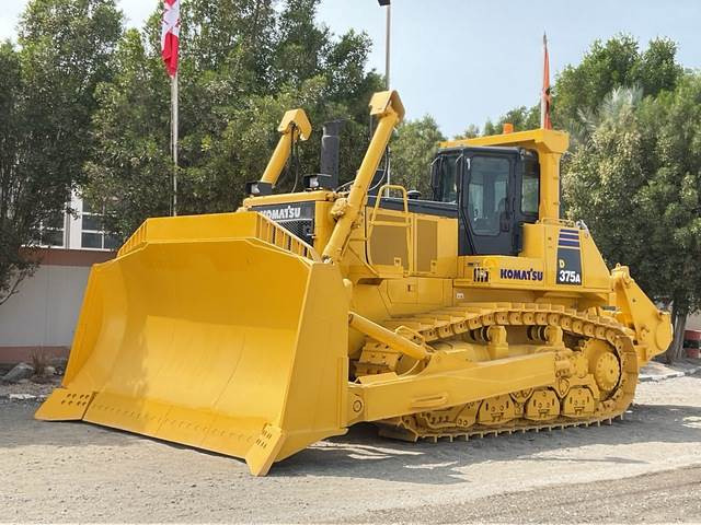 Komatsu D375A-6R - جرافة: صورة 1 Komatsu D375A-6R - جرافة: صورة 1