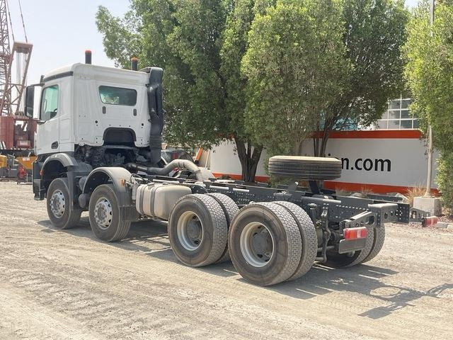 Mercedes-Benz Arocs 4240 - شاحنة هيكل كابينة: صورة 2 Mercedes-Benz Arocs 4240 - شاحنة هيكل كابينة: صورة 2