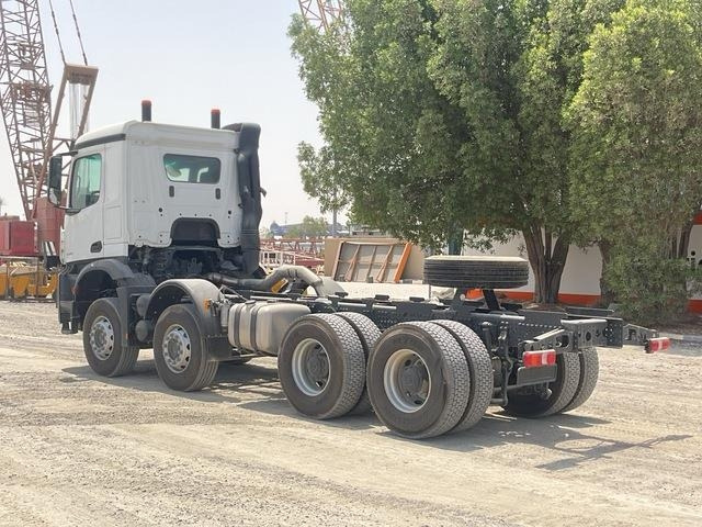 Mercedes-Benz Arocs 4240 - شاحنة هيكل كابينة: صورة 2 Mercedes-Benz Arocs 4240 - شاحنة هيكل كابينة: صورة 2