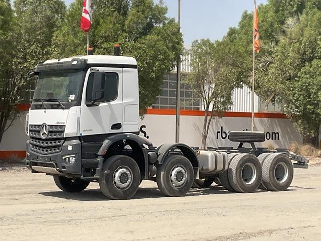 Mercedes-Benz Arocs 4240 - شاحنة هيكل كابينة: صورة 1 Mercedes-Benz Arocs 4240 - شاحنة هيكل كابينة: صورة 1