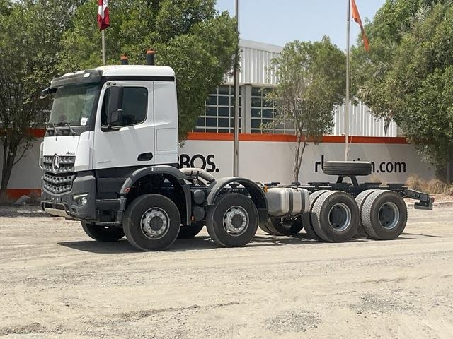 Mercedes-Benz Arocs 4240 - شاحنة هيكل كابينة: صورة 1 Mercedes-Benz Arocs 4240 - شاحنة هيكل كابينة: صورة 1
