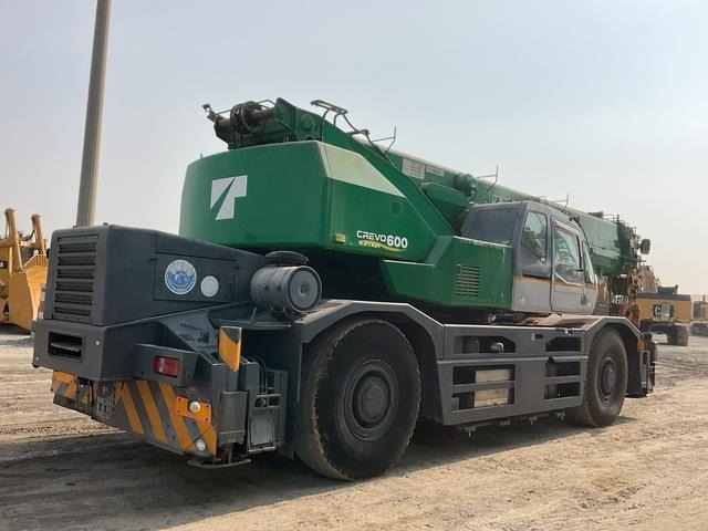 Tadano TR600N - رافعة الطرق الوعرة: صورة 2 Tadano TR600N - رافعة الطرق الوعرة: صورة 2