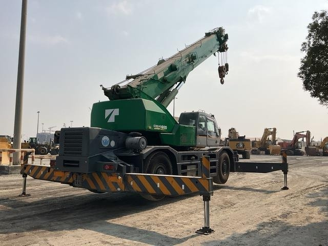 Tadano TR600N - رافعة الطرق الوعرة: صورة 4 Tadano TR600N - رافعة الطرق الوعرة: صورة 4