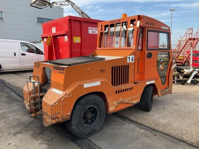 Charlatte TD225 - جرار السحب الكهربائي: صورة 3 Charlatte TD225 - جرار السحب الكهربائي: صورة 3