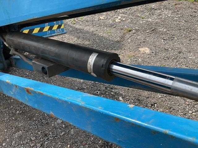 رافعة سلة تلسكوبية Genie S85 XC: صورة 23