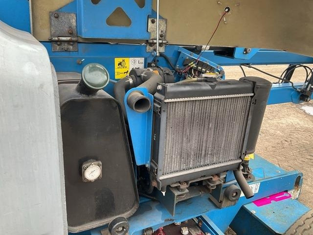 شاحنة ذراع مفصلي Genie Z45/25J: صورة 11