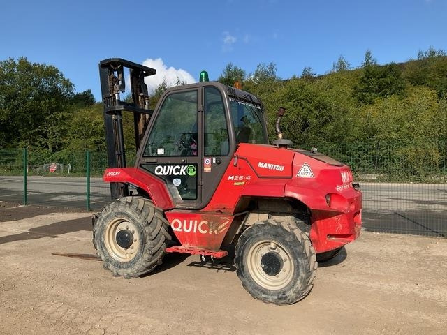 Manitou M26-4 - رافعة شوكية للأرض الوعرة: صورة 2 Manitou M26-4 - رافعة شوكية للأرض الوعرة: صورة 2