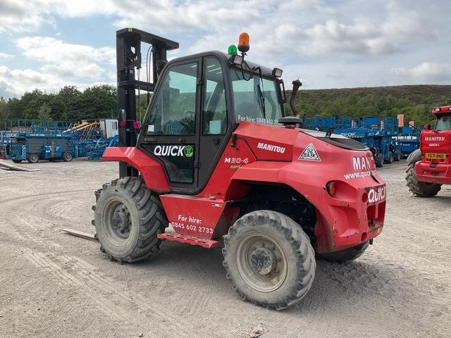 Manitou M30-4 - رافعة شوكية للأرض الوعرة: صورة 2 Manitou M30-4 - رافعة شوكية للأرض الوعرة: صورة 2