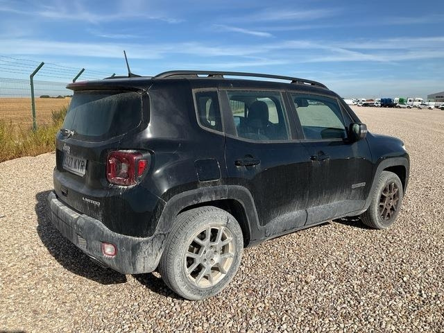 Jeep Renegade - سيارة: صورة 3 Jeep Renegade - سيارة: صورة 3
