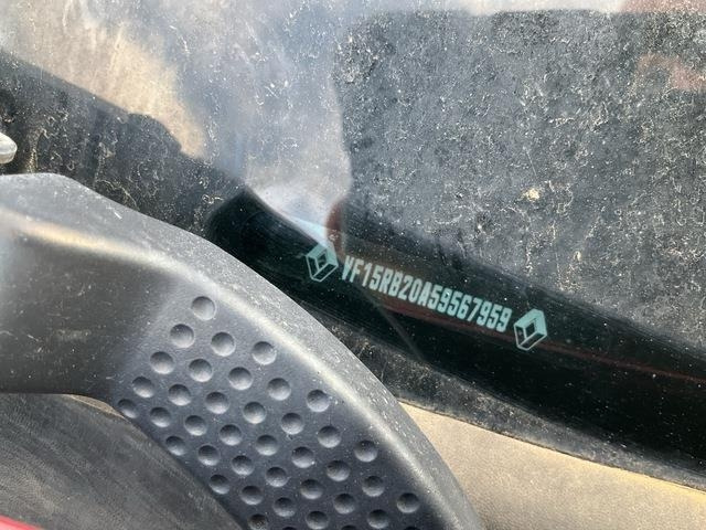 Renault Clio - سيارة: صورة 5 Renault Clio - سيارة: صورة 5