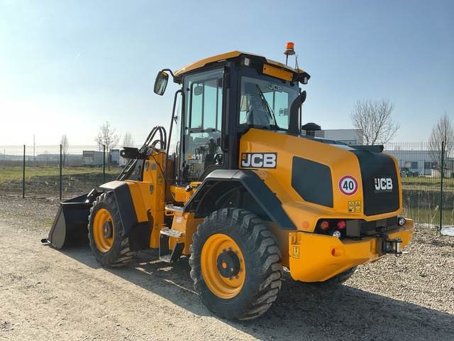 JCB 411 S5 HT - اللودر بعجل: صورة 2 JCB 411 S5 HT - اللودر بعجل: صورة 2