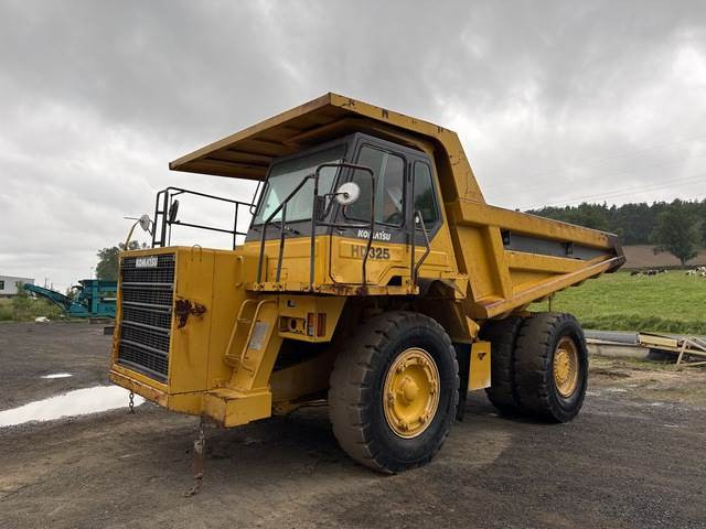 Komatsu HD325-6 - شاحنة قلاب صلبة: صورة 1 Komatsu HD325-6 - شاحنة قلاب صلبة: صورة 1