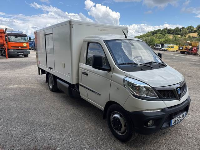Piaggio Porter NP6 - شاحنة مقفلة: صورة 4 Piaggio Porter NP6 - شاحنة مقفلة: صورة 4