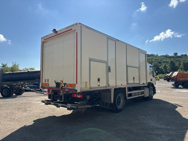 Renault C380 - شاحنة مقفلة: صورة 4 Renault C380 - شاحنة مقفلة: صورة 4