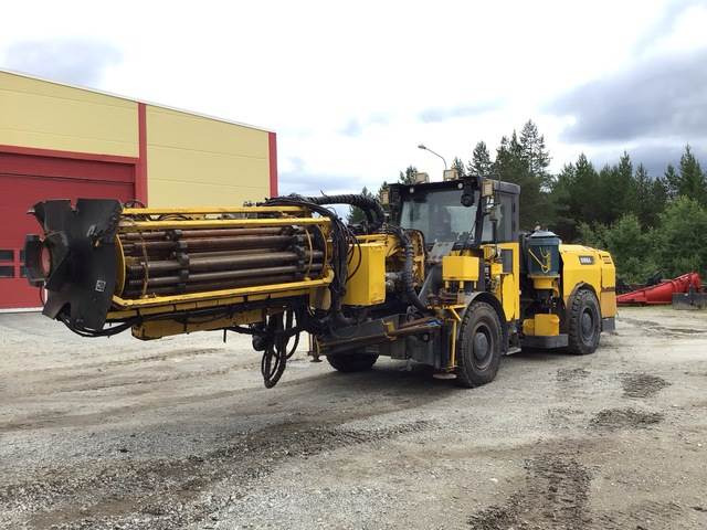 Atlas Copco Simba ME7C - آلة التعدين: صورة 1 Atlas Copco Simba ME7C - آلة التعدين: صورة 1